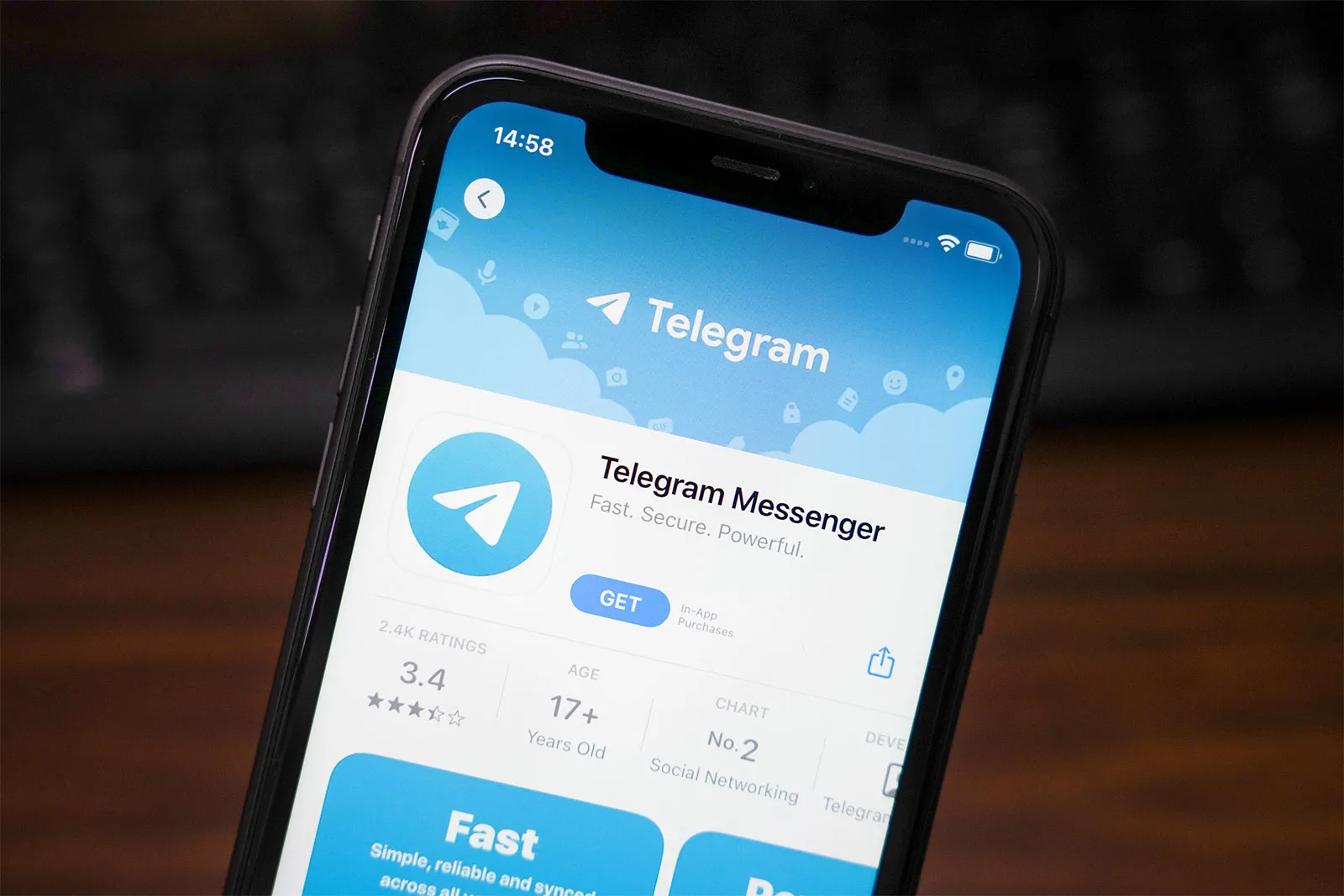 Telegram group messaging assistant 